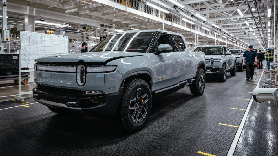 Rivian’da Şok Gelişme: Yüzlerce Çalışan İşten Çıkarılıyor!