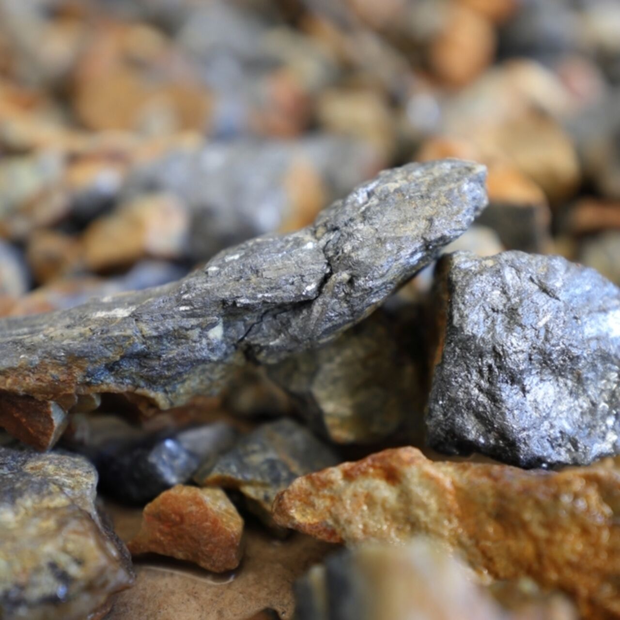 ‘Enerji dönüşümünde kritik mineraller yeni bağımlılık alanı’